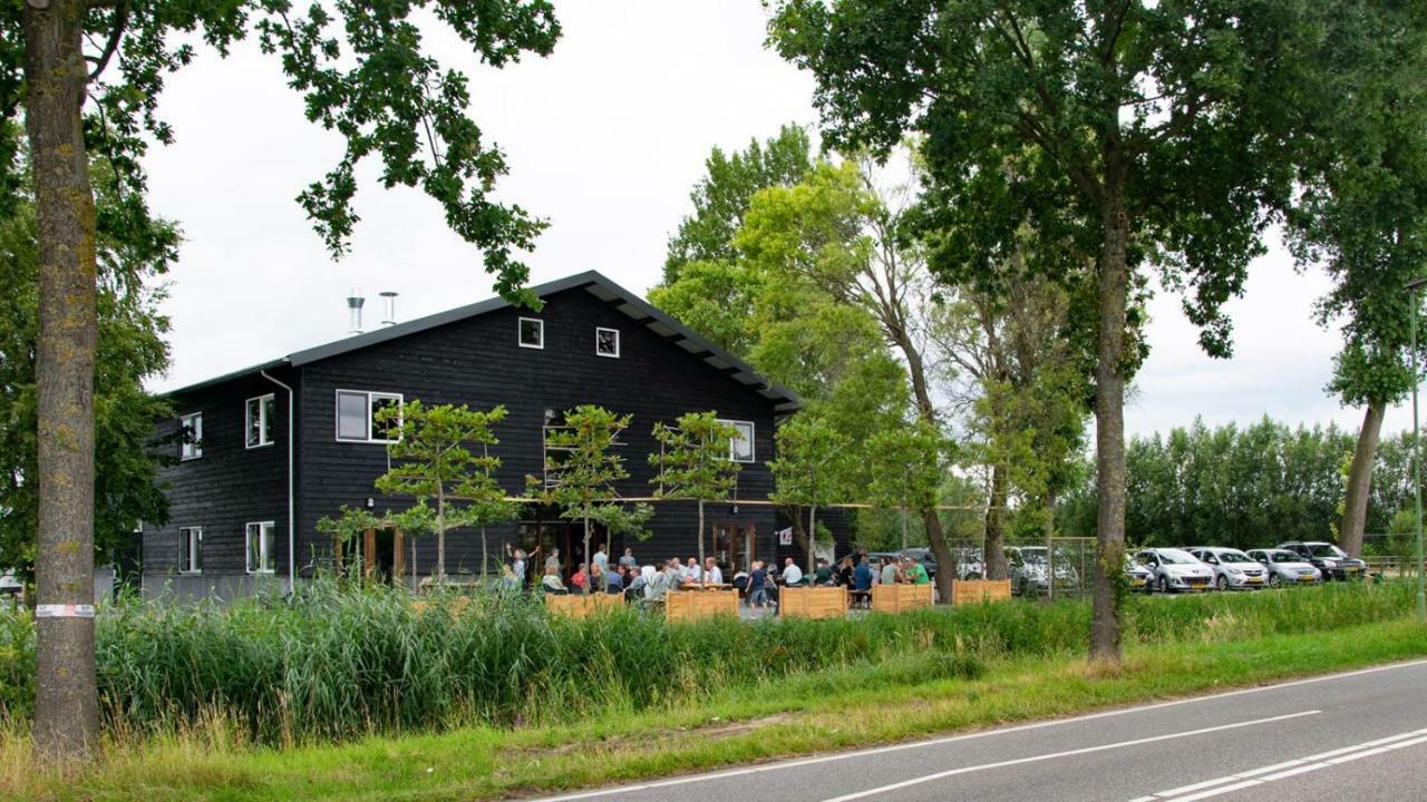 De La Rue Pipowagens Hotel Sleeuwijk Luaran gambar
